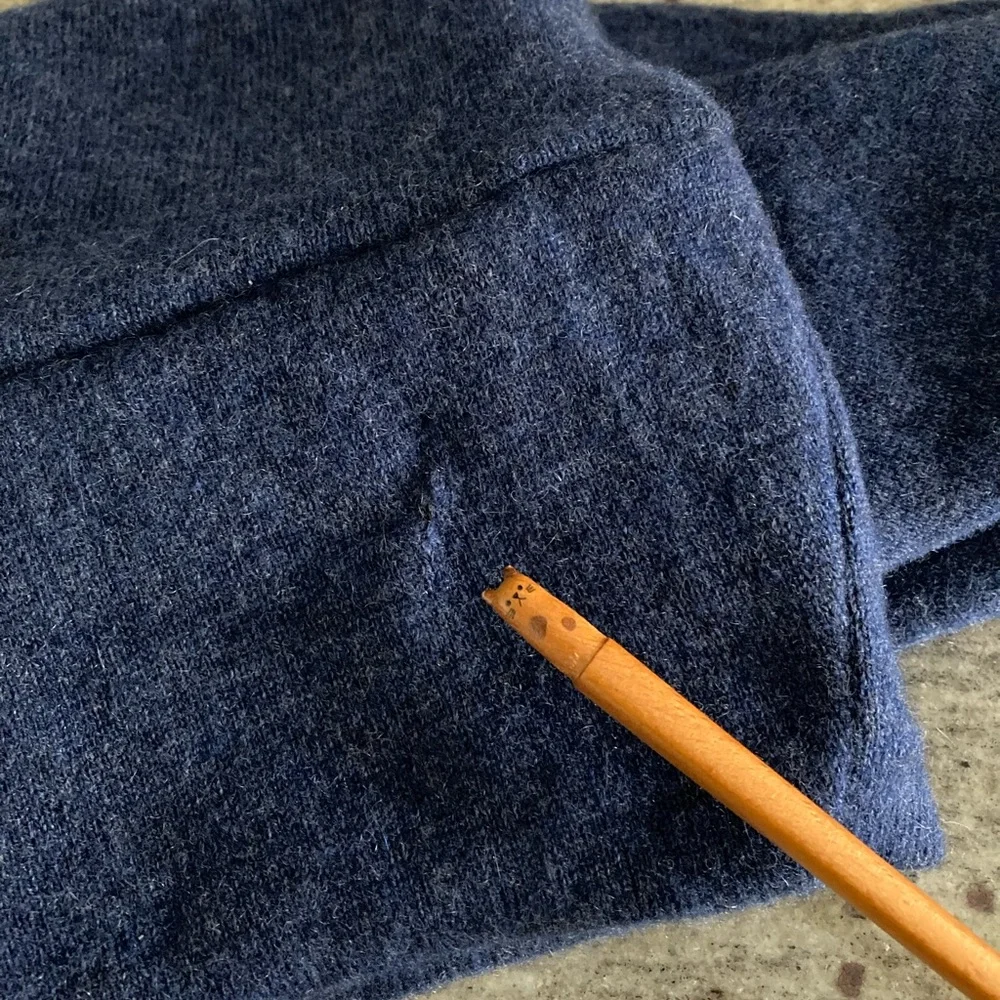 joodito 100% cashmere wraparound scarf upcycled sweater wrap oversize neckwarmer - Picture 9 of 10